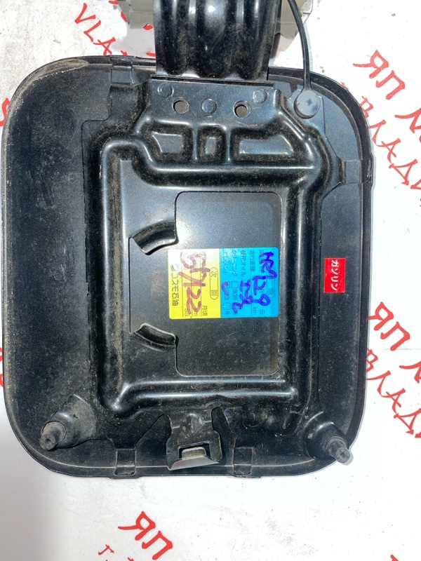 Лючок топливного бака, 1000 рублей, Владимир