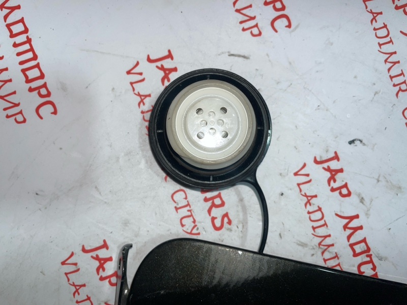 Лючок топливного бака, 1500 рублей, Владимир