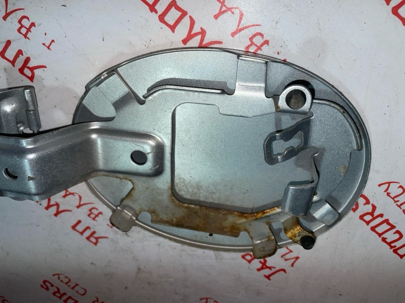 Лючок топливного бака, 500 рублей, Владимир