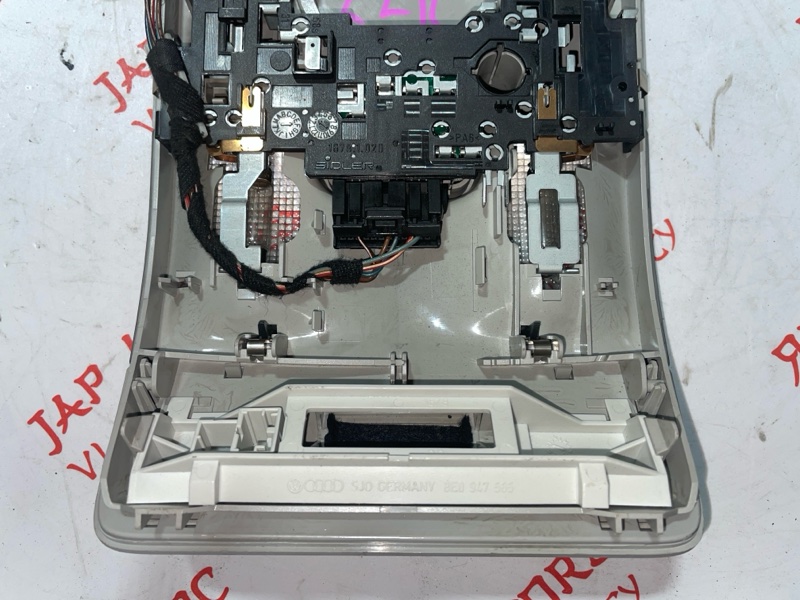 Плафон подсветки салона, 1500 рублей, Владимир