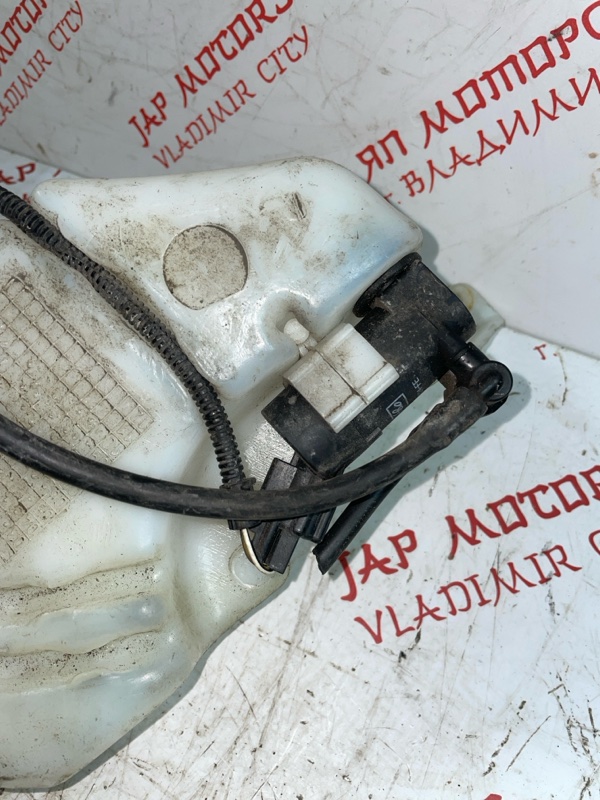 Бачок стеклоомывателя, 2000 рублей, Владимир