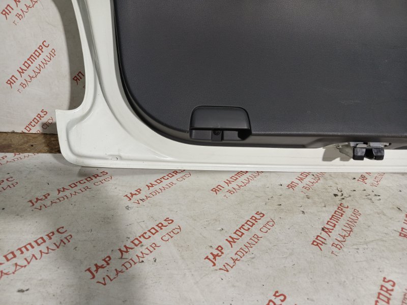 Крышка багажника, 9000 рублей, Владимир