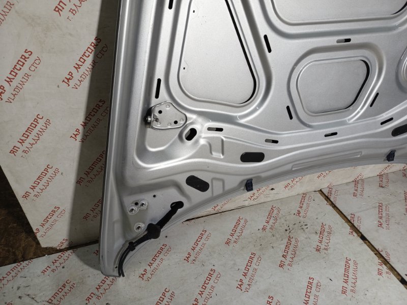 Капот, 9000 рублей, Владимир