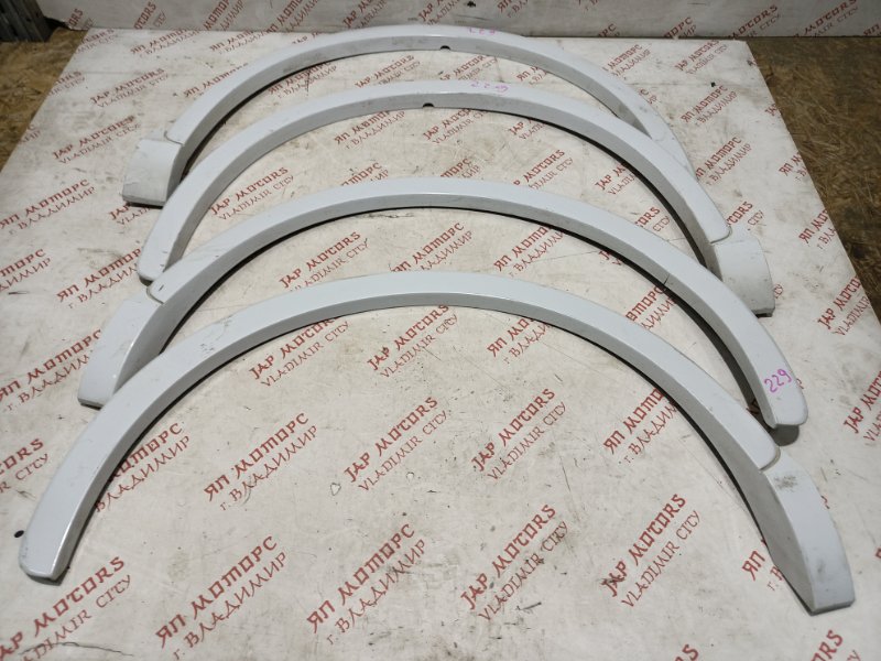 Арка крыла, 5000 рублей, Владимир