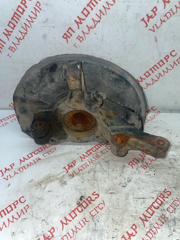 Кулак поворотный, 3500 рублей, Владимир