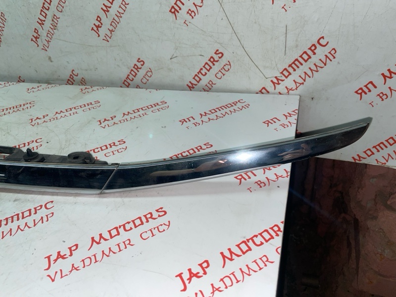 Накладка крышки багажника, 7500 рублей, Владимир