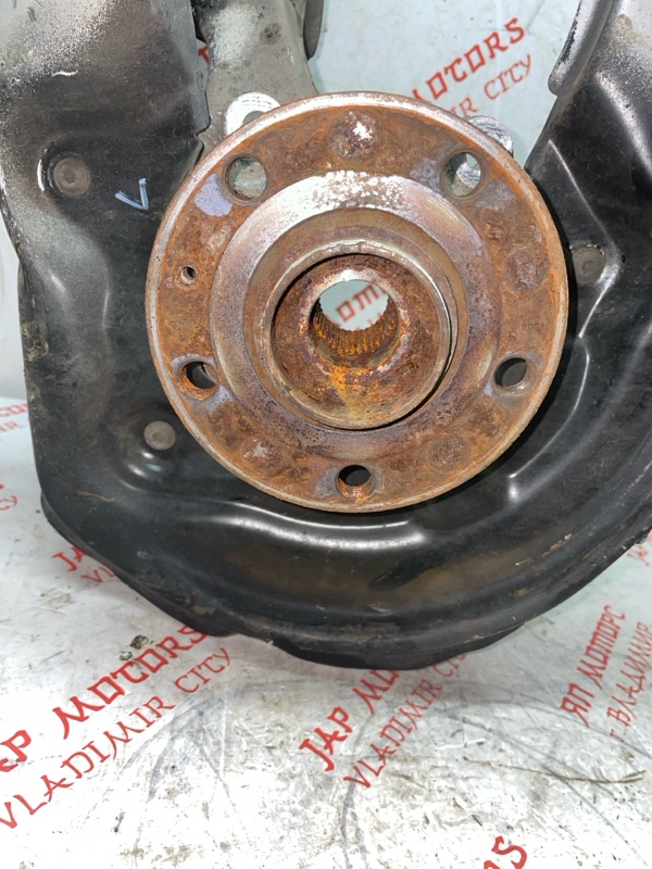 Кулак поворотный, 3500 рублей, Владимир