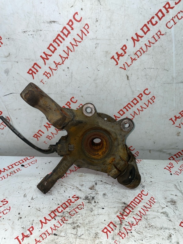 Кулак поворотный, 3500 рублей, Владимир