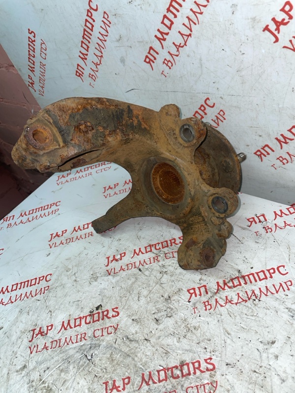 Кулак поворотный, 2000 рублей, Владимир