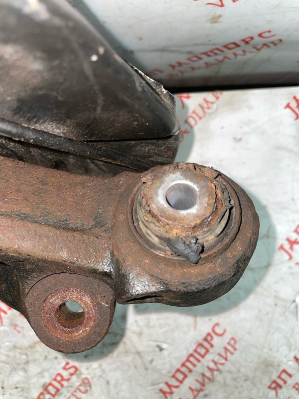 Кулак поворотный, 3000 рублей, Владимир