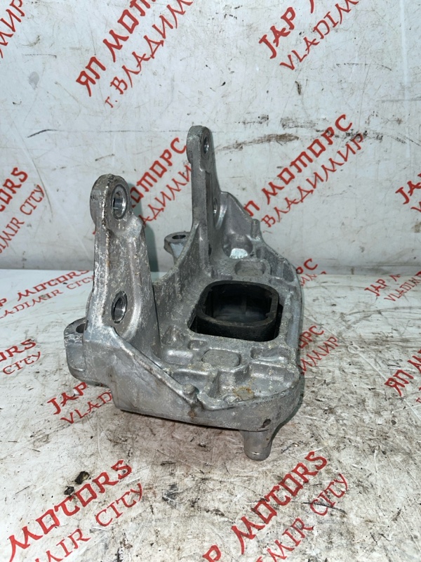 Подушка двигателя, 2500 рублей, Владимир