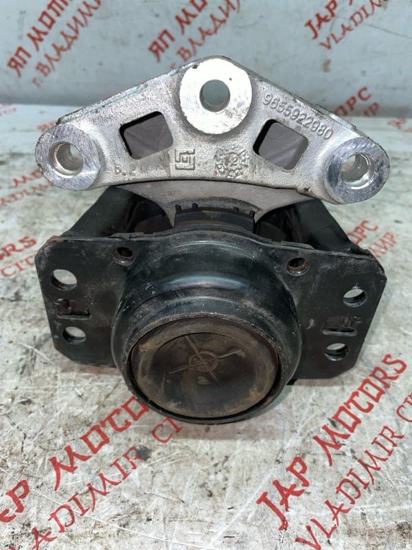 Подушка двигателя, 2000 рублей, Владимир