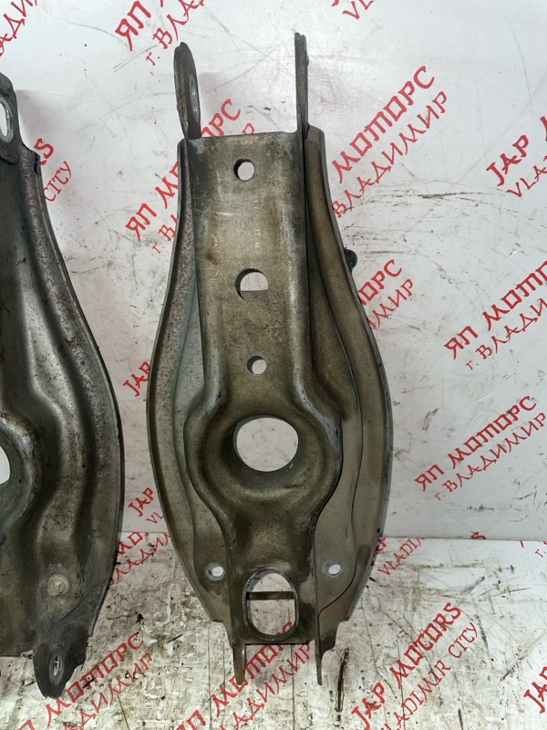 Рычаг подвески нижний, 1000 рублей, Владимир