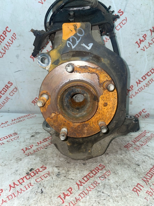 Кулак поворотный, 5500 рублей, Владимир