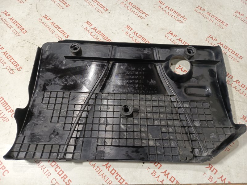 Декоративная крышка двигателя, 1000 рублей, Владимир