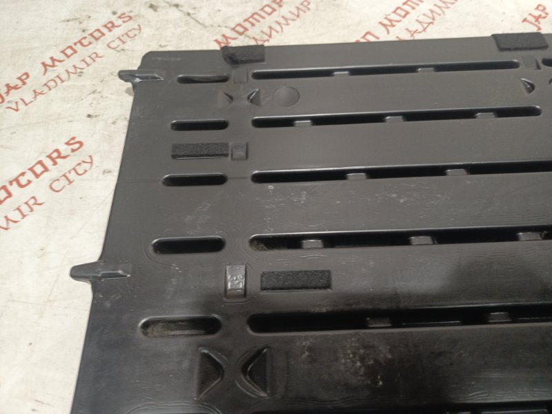 пол в багажник, 2000 рублей, Владимир