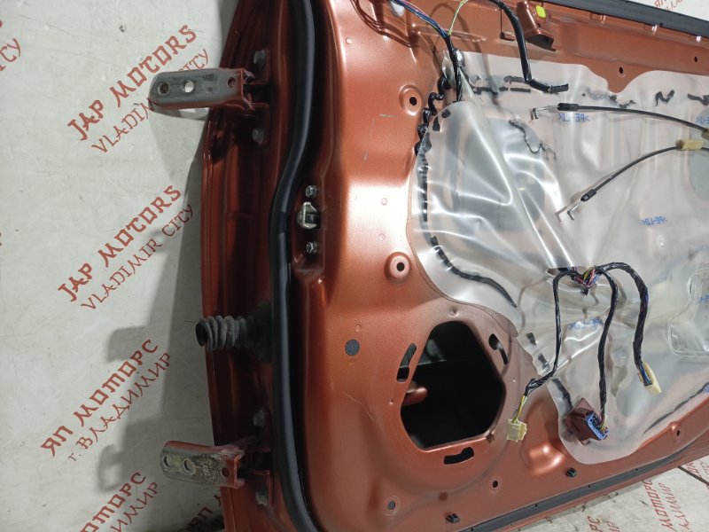 Дверь боковая, 16000 рублей, Владимир