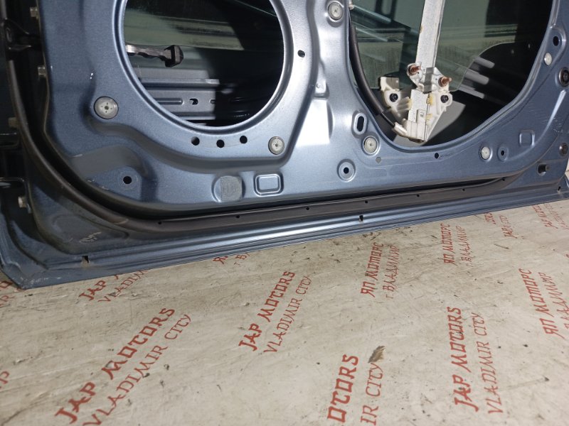 Дверь боковая, 28000 рублей, Владимир