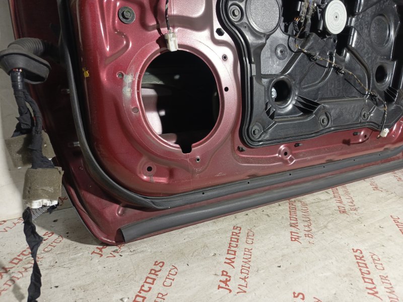 Дверь боковая, 16000 рублей, Владимир