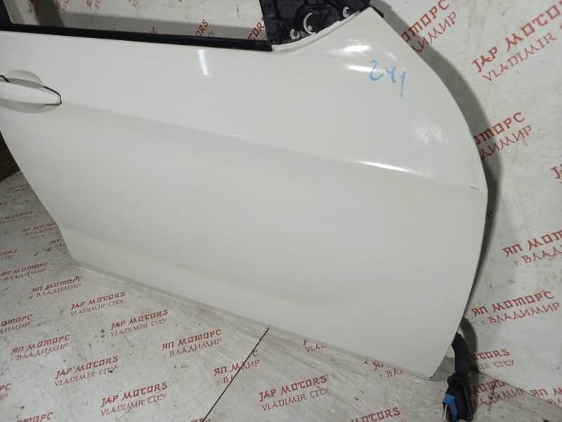 Дверь боковая, 13000 рублей, Владимир