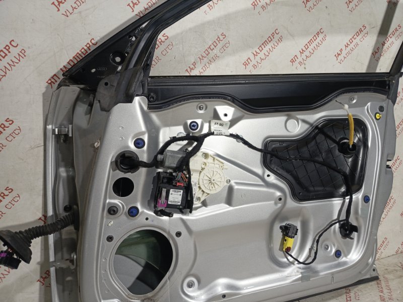 Дверь боковая, 11000 рублей, Владимир