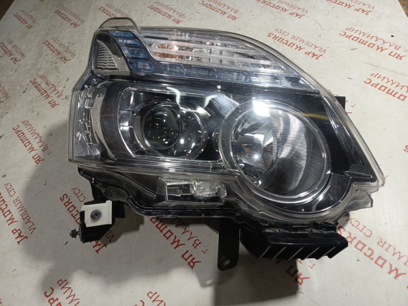 Фара ксеноновая, 20000 рублей, Владимир