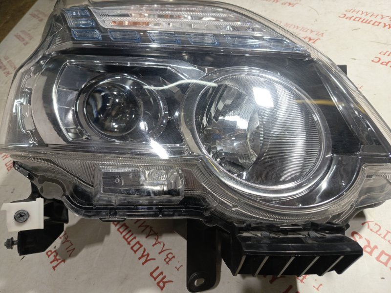 Фара ксеноновая, 20000 рублей, Владимир