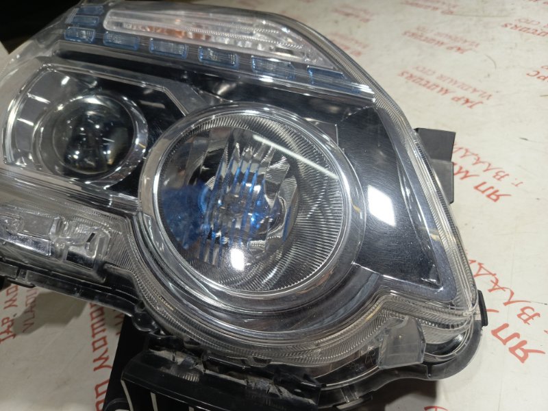 Фара ксеноновая, 20000 рублей, Владимир