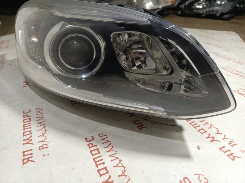 Фара ксеноновая, 40000 рублей, Владимир