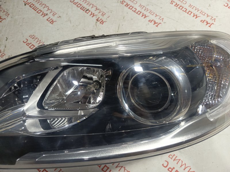 Фара ксеноновая, 40000 рублей, Владимир