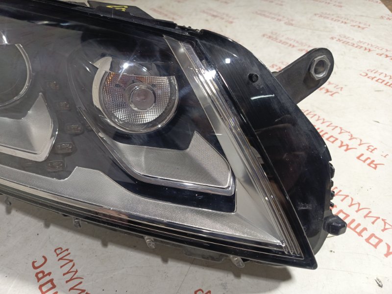 Фара ксеноновая, 22000 рублей, Владимир