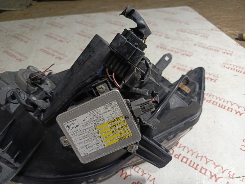 Фара ксеноновая, 11000 рублей, Владимир