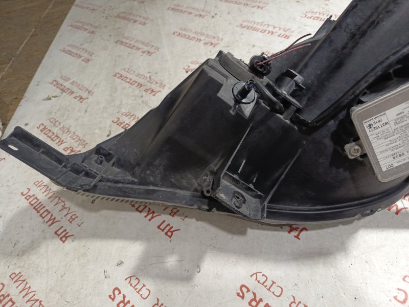 Фара ксеноновая, 11000 рублей, Владимир