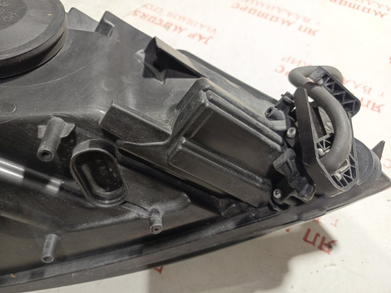 Фара ксеноновая, 16000 рублей, Владимир