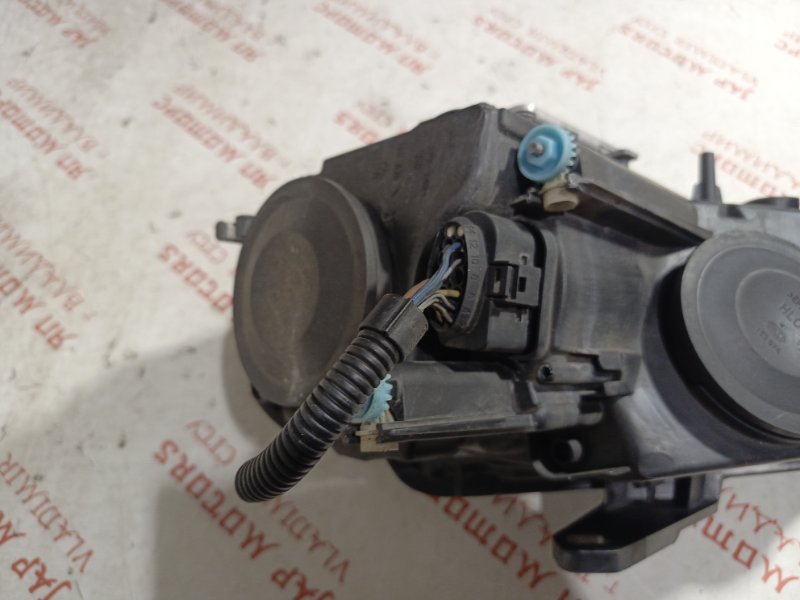 Фара ксеноновая, 16000 рублей, Владимир