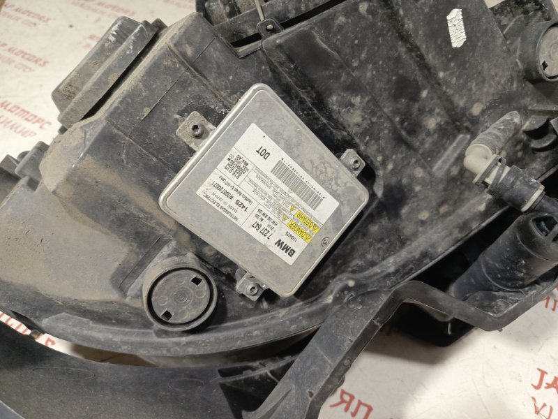 Фара ксеноновая, 14000 рублей, Владимир