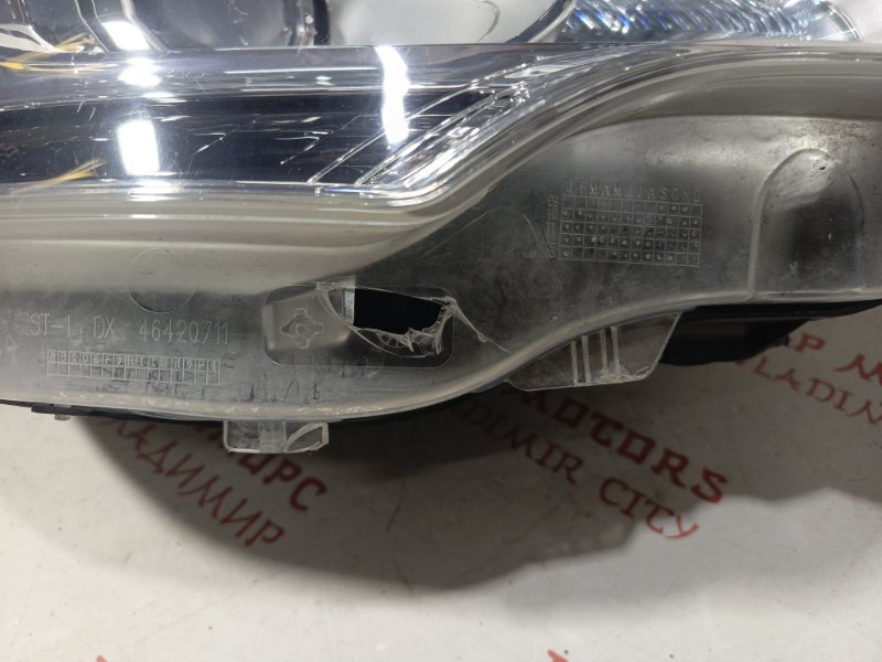 Фара ксеноновая, 15000 рублей, Владимир