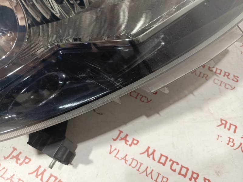 Фара ксеноновая, 25000 рублей, Владимир