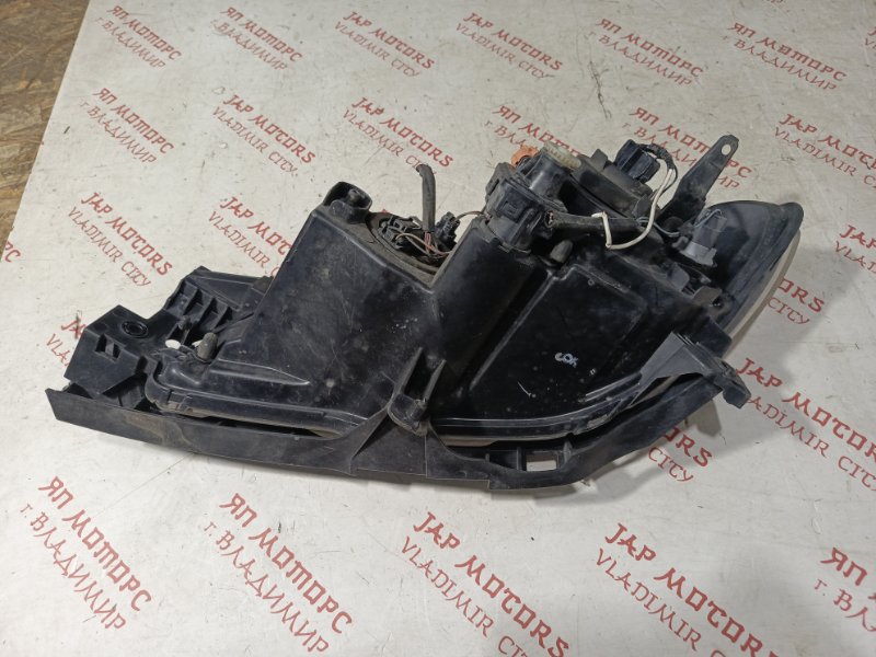 Фара галогеновая, 11000 рублей, Владимир