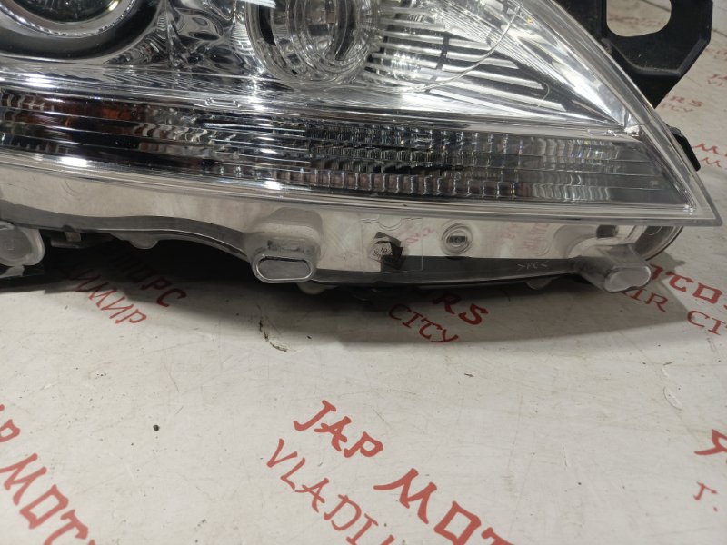 Фара ксеноновая, 15000 рублей, Владимир