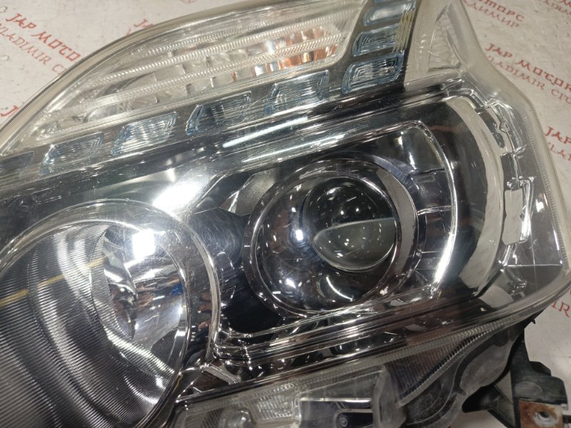 Фара ксеноновая, 20000 рублей, Владимир