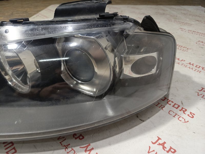 Фара ксеноновая, 8000 рублей, Владимир