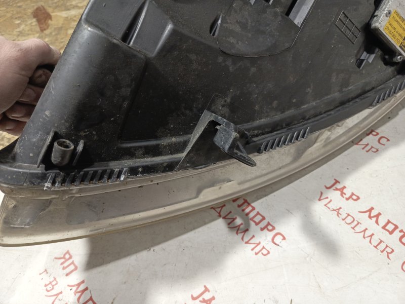 Фара ксеноновая, 14000 рублей, Владимир