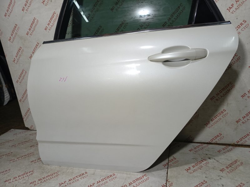 Дверь боковая, 15000 рублей, Владимир