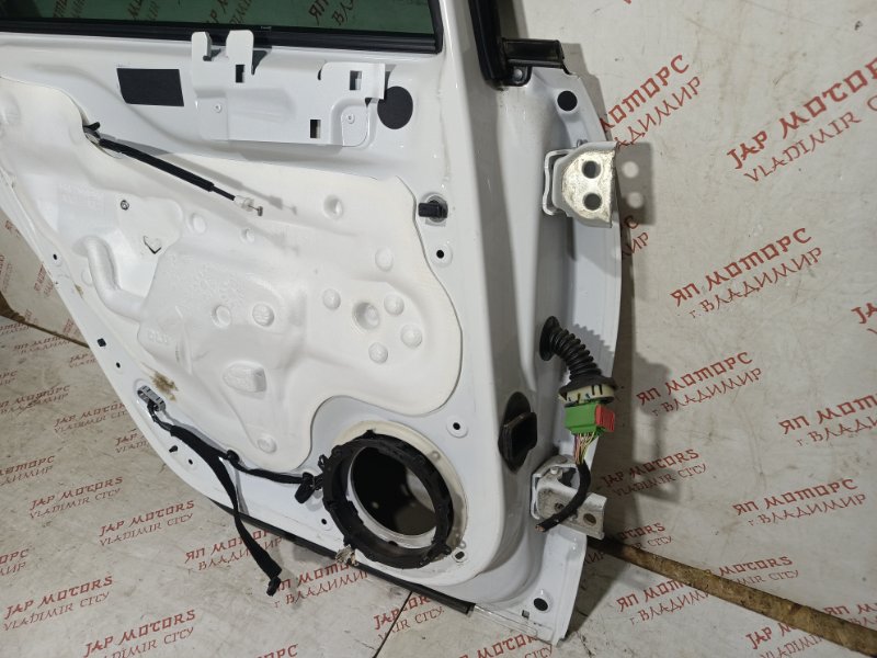 Дверь боковая, 15000 рублей, Владимир