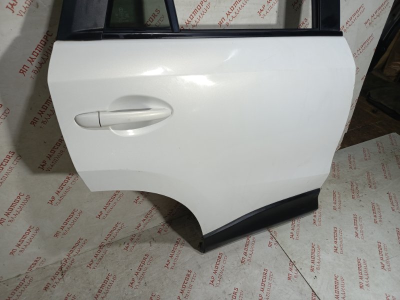 Дверь боковая, 22000 рублей, Владимир