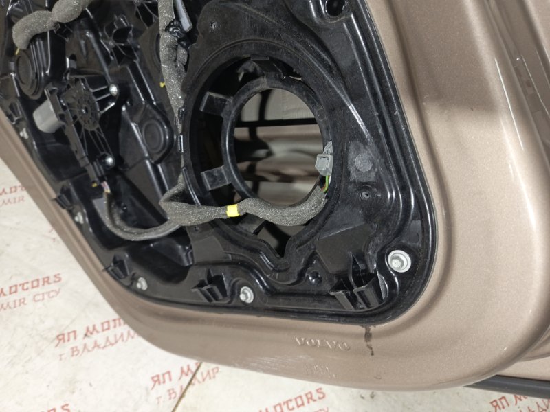 Дверь боковая, 17000 рублей, Владимир