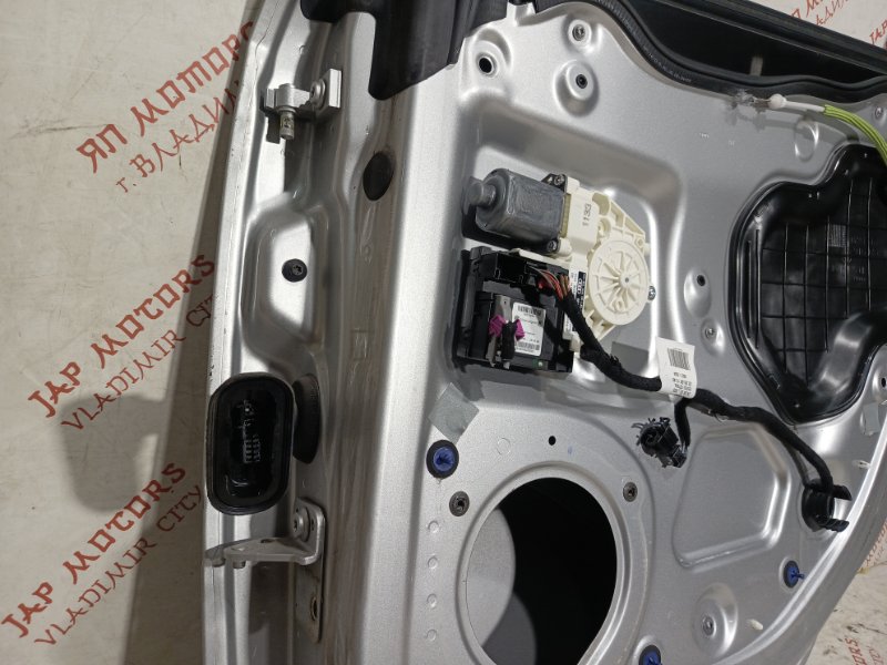 Дверь боковая, 11000 рублей, Владимир