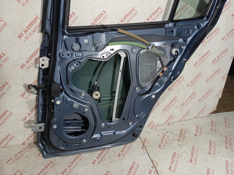 Дверь боковая, 22000 рублей, Владимир