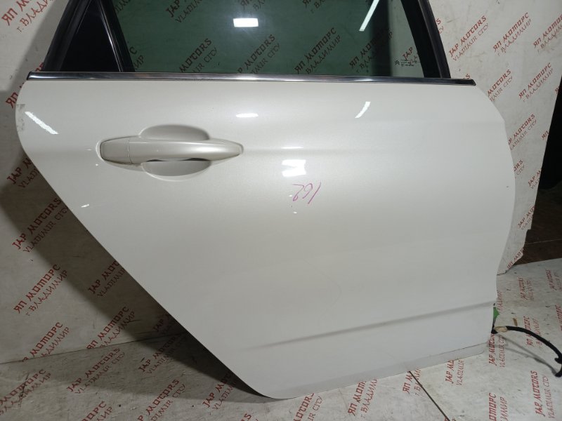 Дверь боковая, 15000 рублей, Владимир